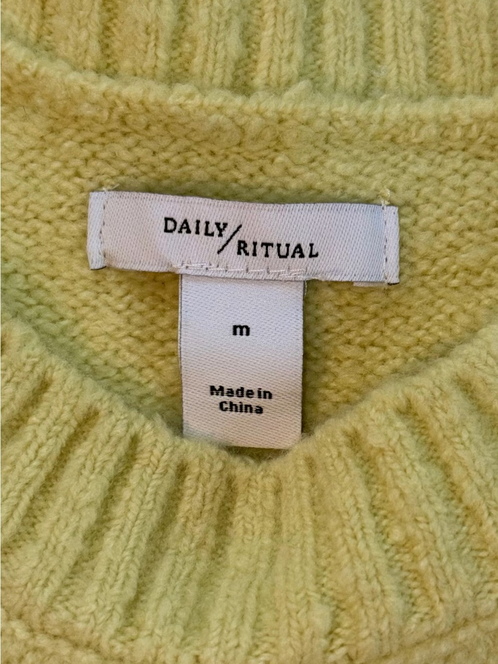 Daily Ritual Bright Olive Ultra Soft Sweater Vest Sz M NWT - Picture 3 of 8